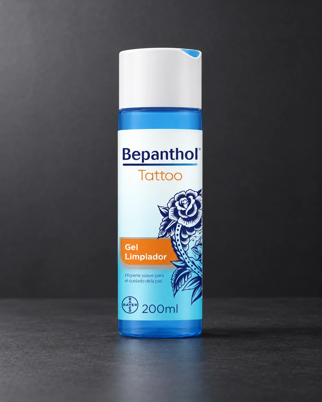 Bepanthol Tattoo · gel limpiador 200 ml en un estudio minimalista