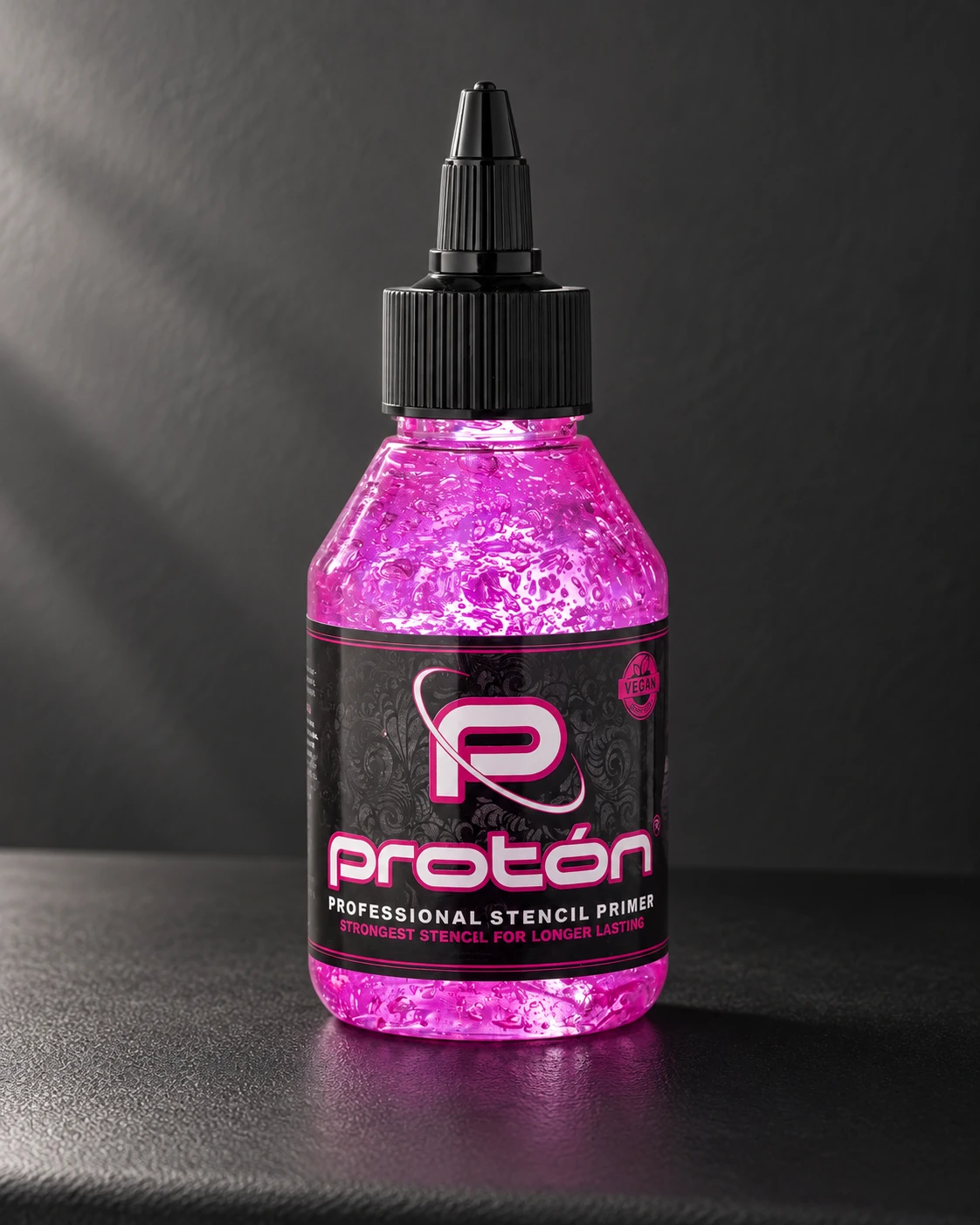 Proton Professional Stencil Primer · pink 100 ml in a minimalist studio